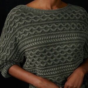 Pilcro cropped cable knit xs green sweater.